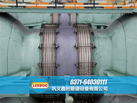 <a href=http://www.wa775i18.cn target=_blank class=infotextkey>補(bǔ)償器</a>安裝現(xiàn)場(chǎng)圖